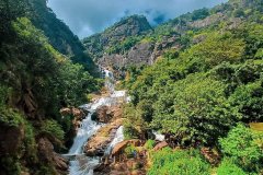rawana-waterfall-in-ella